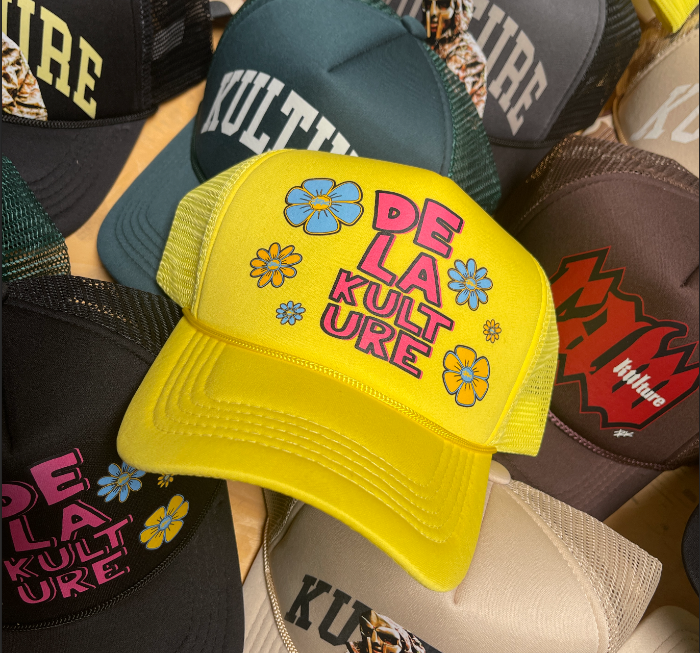DE LA KULTURE FOAM TRUCKER HAT